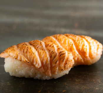 NIGIRI - Opalany Łosoś - 2 szt.