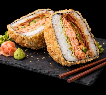 SUSHI BURGER PIECZONY ŁOSOŚ - 1 sztuka