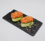 GUNKAN OGÓRKOWY Z TATAREM Z ŁOSOSIA - 2 szt.